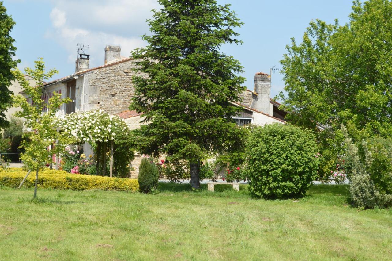 La Pastorale Beurlay Exterior foto